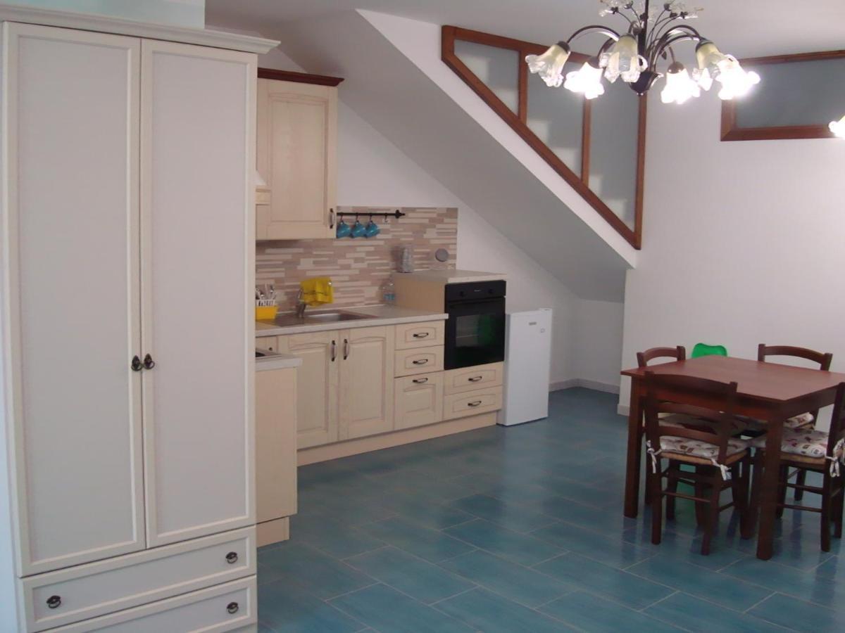 Guest House Mare E Luna Фиумефредо Бруцио Екстериор снимка
