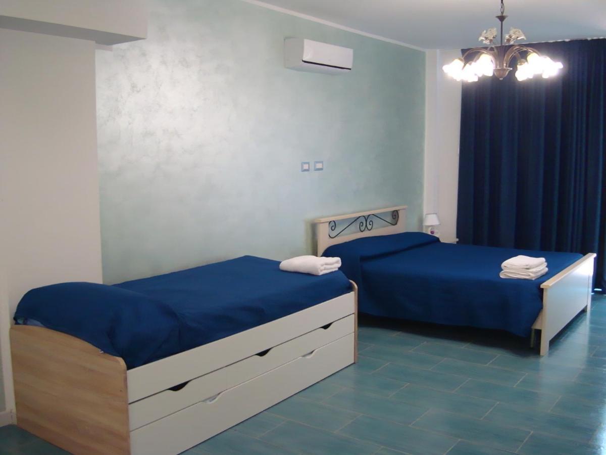Guest House Mare E Luna Фиумефредо Бруцио Екстериор снимка