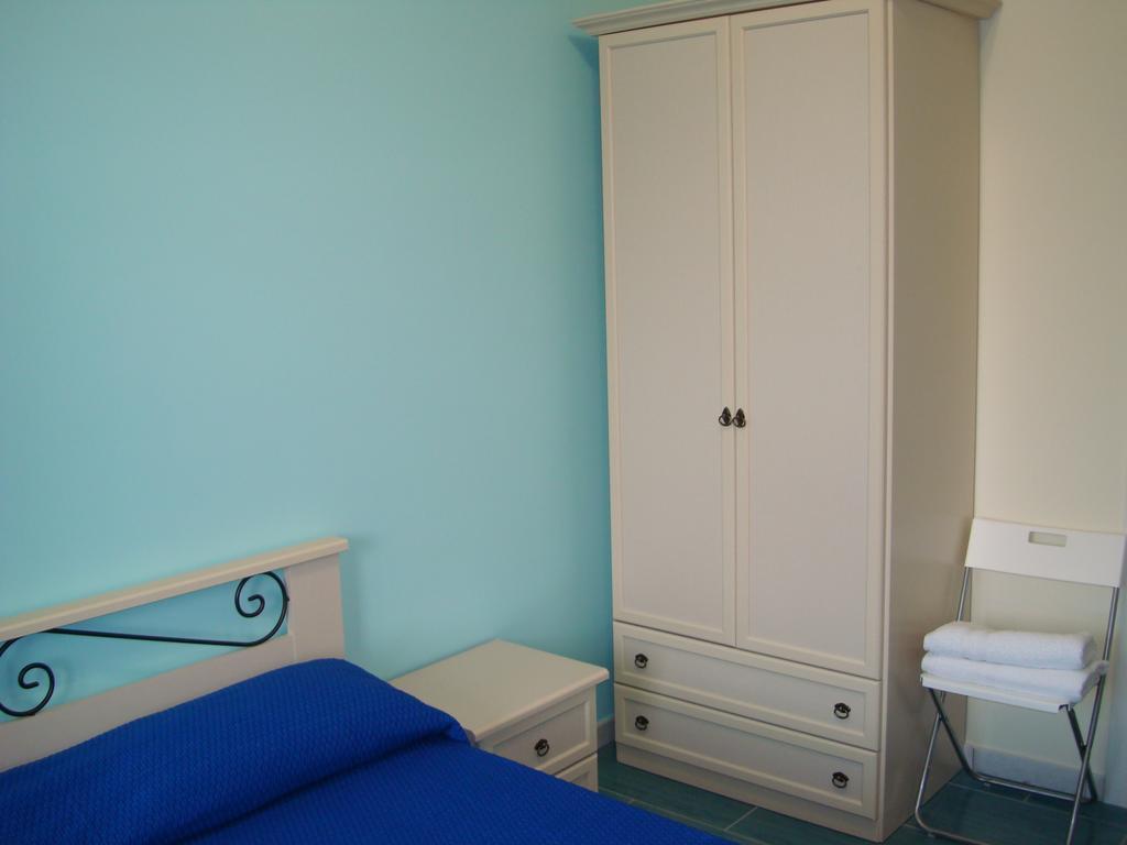 Guest House Mare E Luna Фиумефредо Бруцио Екстериор снимка