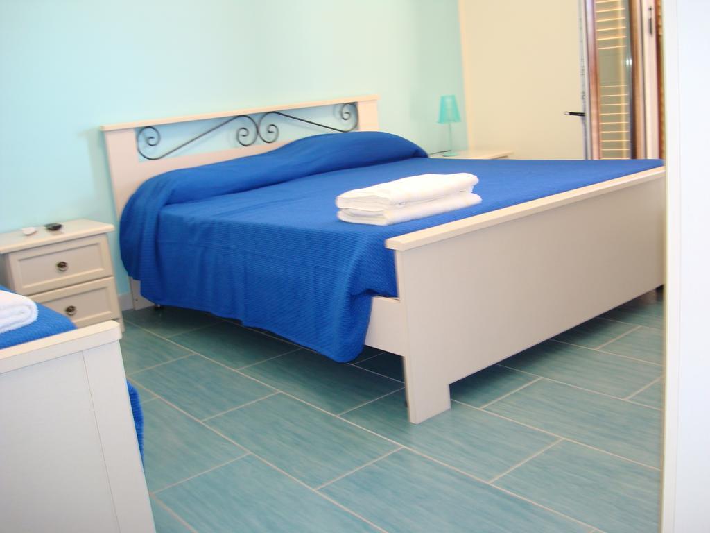 Guest House Mare E Luna Фиумефредо Бруцио Екстериор снимка