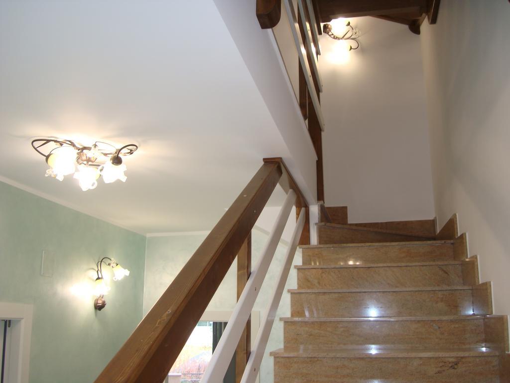 Guest House Mare E Luna Фиумефредо Бруцио Екстериор снимка