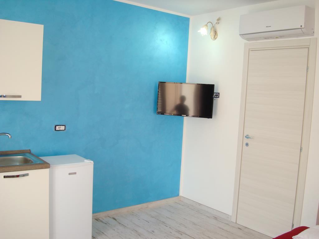 Guest House Mare E Luna Фиумефредо Бруцио Екстериор снимка