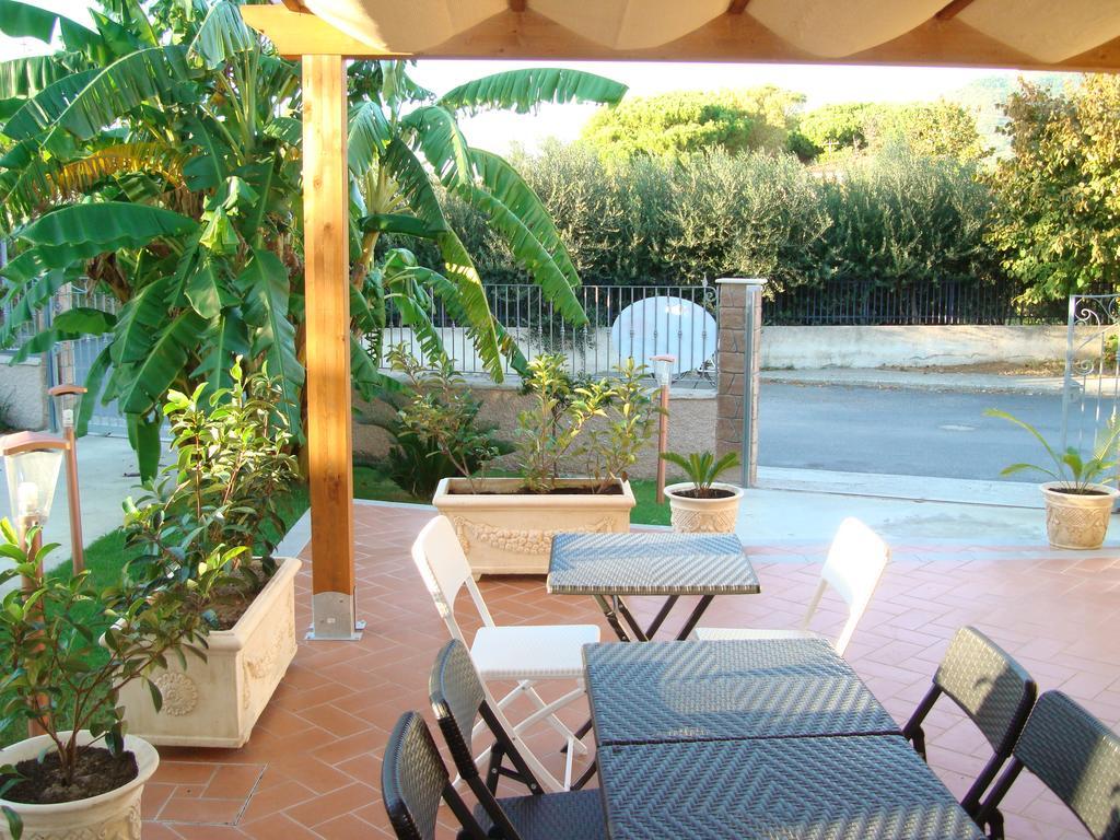 Guest House Mare E Luna Фиумефредо Бруцио Екстериор снимка
