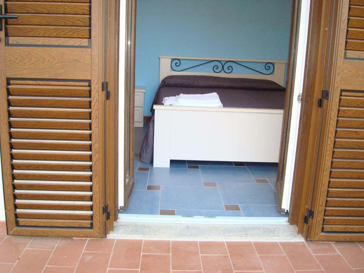 Guest House Mare E Luna Фиумефредо Бруцио Екстериор снимка